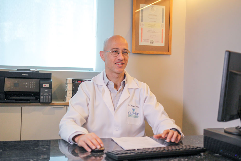 Medico Urologista Dr. Renato Fidelis